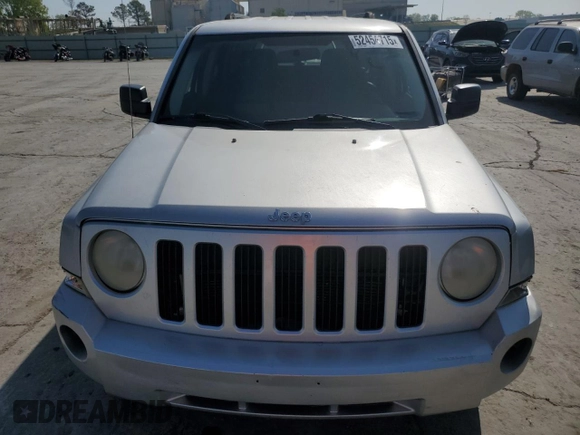 2007 Jeep Patriot Sport with VIN 1J8FF28W97D325271, listed as a Copart auction lot 52454715 with 182,358 mi miles and Clean Title. Bid and sale history available at DreamBid. Image 5.