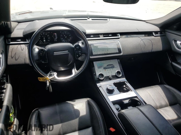 2018 Land Rover Range Rover Velar R-Dynamic SE with VIN SALYL2RV5JA713484, listed as a Copart auction lot 62573195 with 116,467 mi miles and Clean title. Bid and sale history available at DreamBid. Image 8.