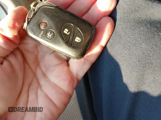 2007 Lexus ES 330 z VIN JTHBJ46G072117513, wystawiony jako IAAI lot #41881219 z przebiegiem 254 071 mil mil oraz . Historia ofert i sprzedaży dostępna na DreamBid. Obrazek 11.