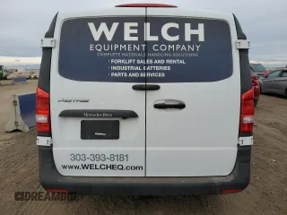 2019 Mercedes-Benz Metris Cargo z VIN WD3PG2EA9K3551630, wystawiony jako Copart lot #86312894 z przebiegiem 112 372 mil mil oraz Szkody całkowita. Historia ofert i sprzedaży dostępna na DreamBid. Obrazek 6.