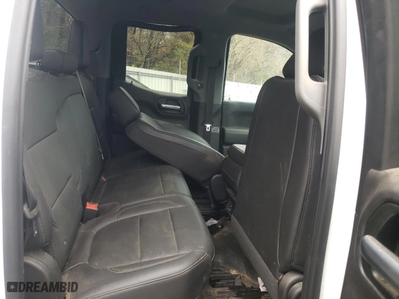 2019 Chevrolet Silverado 1500 Work Truck with VIN 1GCRYAEH2KZ266798, listed as a Copart auction lot 85124214 with 137,663 mi miles and Salvage Title. Bid and sale history available at carsss.com. Image 10.