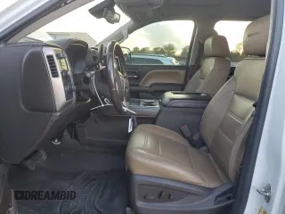 2017 GMC Sierra 1500 Denali z VIN 3GTU2PEJ3HG473081, wystawiony jako Copart lot #78945404 z przebiegiem 137 797 mil mil oraz Szkoda całkowita • Salvage title. Historia ofert i sprzedaży dostępna na DreamBid. Obrazek 7.