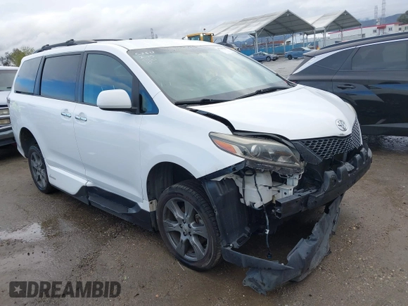 2017 Toyota Sienna SE with VIN 5TDXZ3DCXHS770659, listed as a IAAI auction lot 41785225 with 90,908 mi miles and . Bid and sale history available at DreamBid. Image 1.