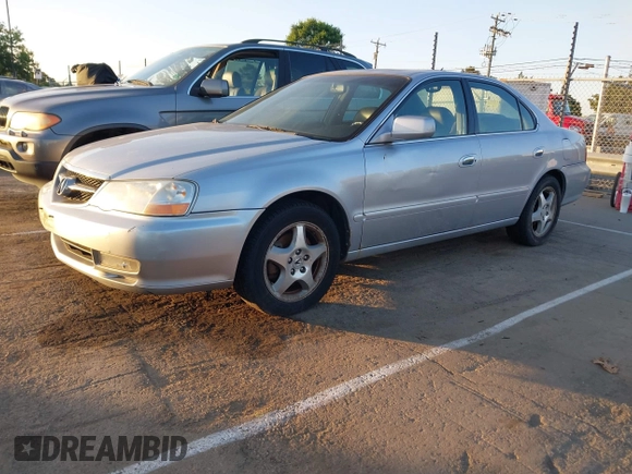 2003 Acura TL with VIN 19UUA56663A059027, listed as a IAAI auction lot 42139458 with 165,086 mi miles. Bid and sale history available at carsss.com. Image 2.