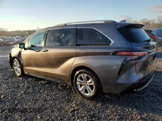 2023 Toyota Sienna Platinum with VIN 5TDESKFC7PS090512, listed as a Copart auction lot 85953464 with 24,825 mi miles and Salvage Title. Bid and sale history available at DreamBid. Image 2.