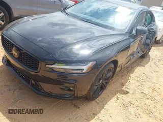 2024 Volvo S60 Plus Black Edition с VIN 7JRL12THXRG293984, выставлен на аукционе IAAI как лот 42101901 с пробегом 23 976 миль миль и . История ставок и продаж доступна на DreamBid. Изображение 2.