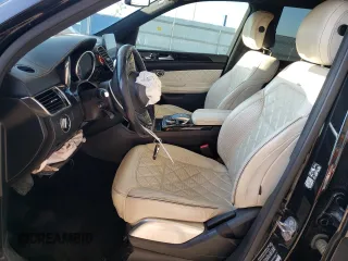2018 Mercedes-Benz GLS 550 with VIN 4JGDF7DE2JB155987, listed as a Copart auction lot 69892064 with 104,945 mi miles and Salvage Title. Bid and sale history available at DreamBid. Image 7.