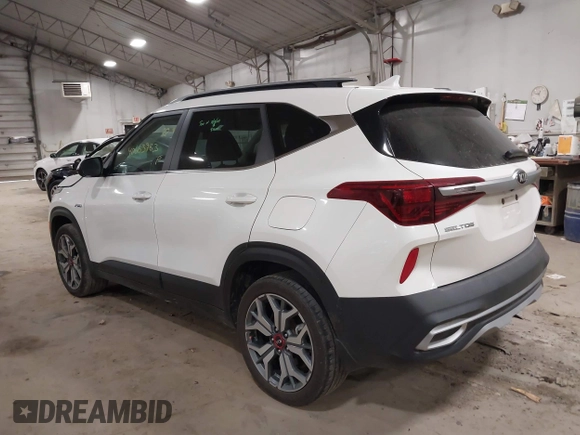 2021 Kia Seltos S with VIN KNDEUCA24M7104385, listed as a IAAI auction lot 40663983 with 51,290 mi miles. Bid and sale history available at carsss.com. Image 3.