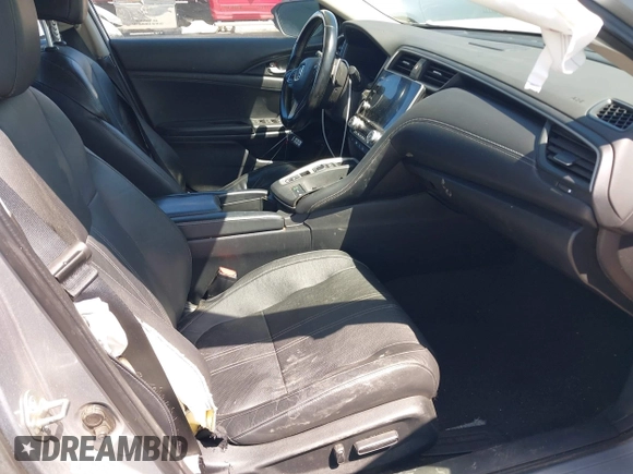 2019 Honda Insight Touring with VIN 19XZE4F93KE007489, listed as a IAAI auction lot 41943334 with 118,689 mi miles and . Bid and sale history available at DreamBid. Image 5.