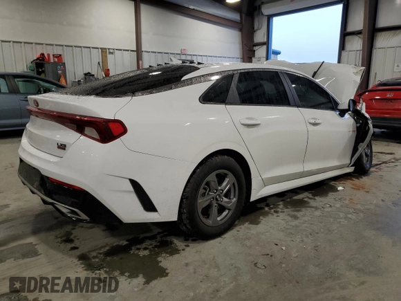 2021 Kia K5 LXS with VIN 5XXG14J23MG044968, listed as a Copart auction lot 46078135 with 0 mi miles and Salvage Title. Bid and sale history available at carsss.com. Image 3.