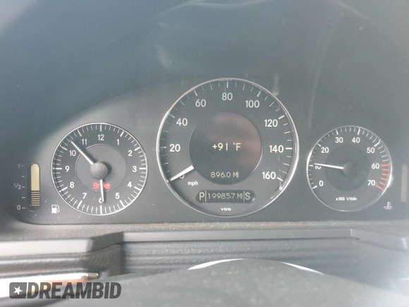 2004 Mercedes-Benz E 320 with VIN WDBUH65JX4A462305, listed as a Copart auction lot 70463534 with 199,857 mi miles and Salvage Title. Bid and sale history available at DreamBid. Image 9.