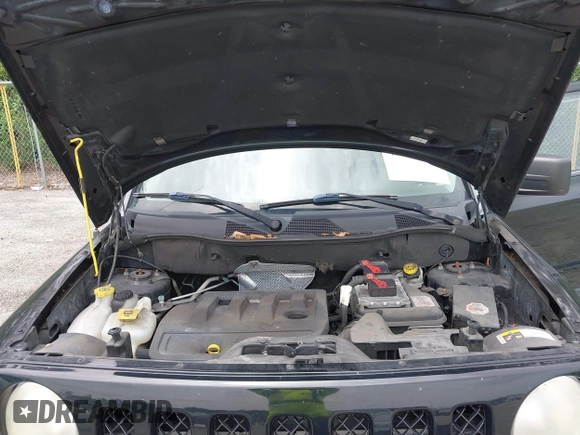 2014 Jeep Patriot Sport with VIN 1C4NJPBB7ED793811, listed as a IAAI auction lot 42442047 with 100,193 mi miles and . Bid and sale history available at DreamBid. Image 10.
