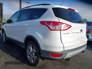 2013 Ford Escape SE with VIN 1FMCU0GX3DUB96899, listed as a IAAI auction lot 42266671 with 92,181 mi miles and . Bid and sale history available at DreamBid. Image 3.