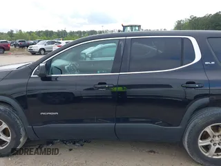 2017 GMC Acadia SLE with VIN 1GKKNKLAXHZ227749, listed as a IAAI auction lot 41985637 with 136,822 mi miles. Bid and sale history available at carsss.com. Image 15.
