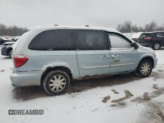 2006 Chrysler Town & Country LWB Touring with VIN 2A4GP54L96R821909, listed as a Copart auction lot 84735204 with 171,004 mi miles and Salvage Title. Bid and sale history available at carsss.com. Image 3.