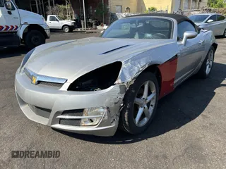 2007 Saturn Sky with VIN 1G8MB35B67Y101976, listed as a IAAI auction lot 42031215 with 81,153 mi miles. Bid and sale history available at carsss.com. Image 2.