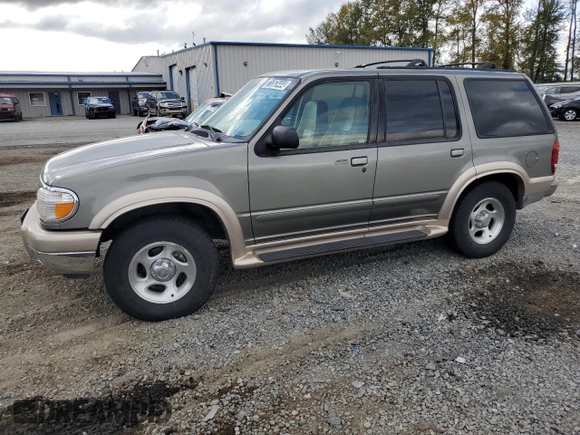 2000 Ford Explorer Eddie Bauer with VIN 1FMZU74E3YZB45594, listed as a Copart auction lot 71363444 with 185,791 mi miles and Clean title. Bid and sale history available at DreamBid. Image 1.