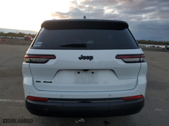 2021 Jeep Grand Cherokee L Laredo with VIN 1C4RJKAG5M8151502, listed as a Copart auction lot 82567004 with 53,219 mi miles and Salvage Title. Bid and sale history available at carsss.com. Image 6.