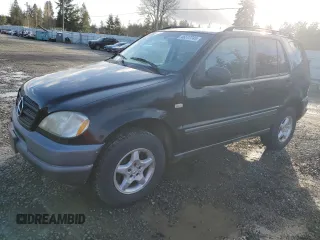 1999 Mercedes-Benz M-Class with VIN 4JGAB54E8XA120503, listed as a Copart auction lot 46517745 with 139,193 mi miles and Clean Title. Bid and sale history available at carsss.com. Image 1.