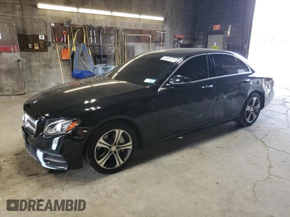 2017 Mercedes-Benz E 300 Luxury z VIN WDDZF4KB9HA215853, wystawiony jako Copart lot #60481375 z przebiegiem 99 900 mil mil oraz Szkoda całkowita • Salvage title. Historia ofert i sprzedaży dostępna na DreamBid. Obrazek 1.