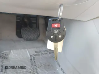 2014 Nissan Sentra SR z VIN 3N1AB7AP5EL687248, wystawiony jako IAAI lot #41880021 z przebiegiem 154 634 mil mil oraz . Historia ofert i sprzedaży dostępna na DreamBid. Obrazek 11.