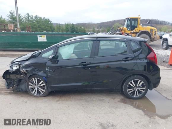 2019 Honda Fit EX with VIN 3HGGK5H82KM713712, listed as a IAAI auction lot 41972552 with 47,831 mi miles and . Bid and sale history available at DreamBid. Image 14.