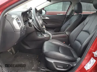 2018 Mazda 3 Touring with VIN 3MZBN1V33JM241145, listed as a Copart auction lot 46646745 with 58,505 mi miles and Salvage Title. Bid and sale history available at DreamBid. Image 7.