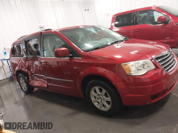 2010 Chrysler Town & Country Touring with VIN 2A4RR5D14AR212995, listed as a IAAI auction lot 41944861 with 264,784 mi miles. Bid and sale history available at carsss.com. Image 13.