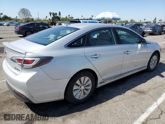 2016 Hyundai Sonata Hybrid SE with VIN KMHE24L11GA009480, listed as a Copart auction lot 54905615 with 71,245 mi miles and Salvage Title. Bid and sale history available at carsss.com. Image 3.