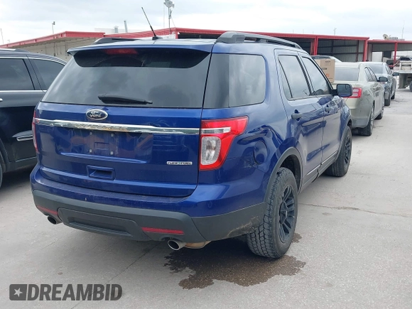 2014 Ford Explorer with VIN 1FM5K7B82EGC56985, listed as a IAAI auction lot 42142826 with 173,267 mi miles and . Bid and sale history available at DreamBid. Image 4.
