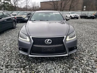 2013 Lexus LS 460 z VIN JTHCL5EF2D5016402, wystawiony jako Copart lot #50874525 z przebiegiem 104 131 mil mil oraz Czysty tytuł • Clean title. Historia ofert i sprzedaży dostępna na DreamBid. Obrazek 5.