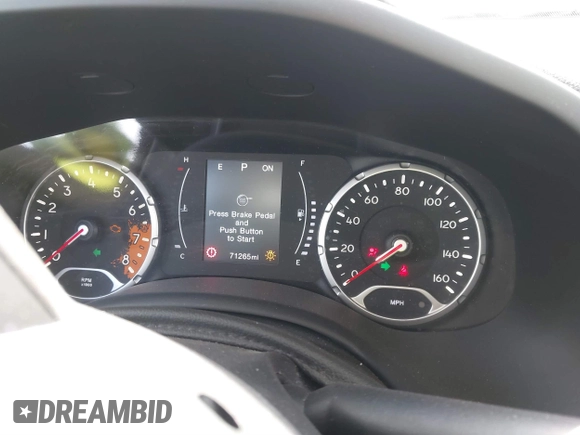 2017 Jeep Renegade Sport with VIN ZACCJBABXHPG35979, listed as a IAAI auction lot 41781553 with 71,265 mi miles and . Bid and sale history available at carsss.com. Image 7.