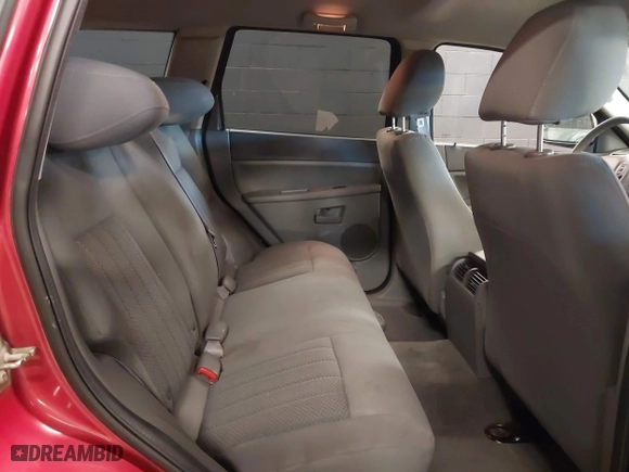 2005 Jeep Grand Cherokee Laredo with VIN 1J4HR48N45C539639, listed as a IAAI auction lot 41890163 with 84,470 mi miles. Bid and sale history available at carsss.com. Image 8.