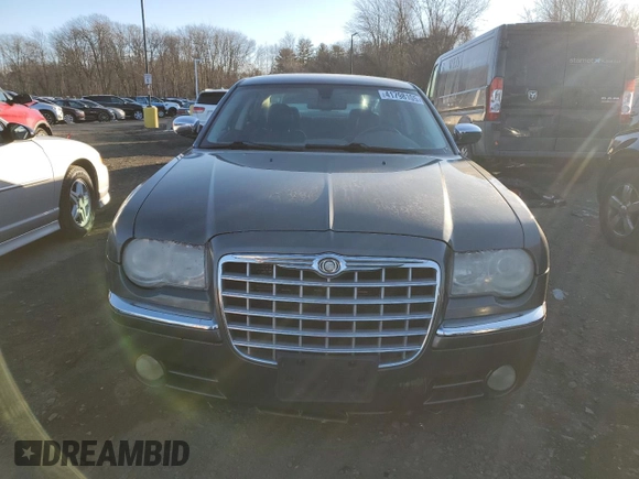 2009 Chrysler 300 with VIN 2C3LA63T09H545714, listed as a Copart auction lot 41798105 with 253,066 mi miles and Clean Title. Bid and sale history available at carsss.com. Image 5.
