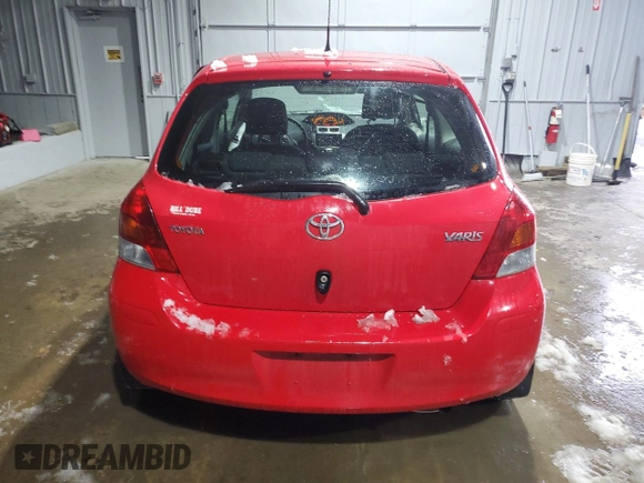 2010 Toyota Yaris z VIN JTDJT4K35A5280531, wystawiony jako Copart lot #47061135 z przebiegiem 151 744 mil mil oraz Szkoda całkowita • Salvage title. Historia ofert i sprzedaży dostępna na DreamBid. Obrazek 6.