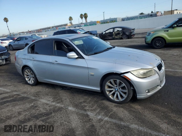 2011 BMW 3 Series 328i xDrive with VIN WBAPK7C56BA819100, listed as a Copart auction lot 66148664 with 121,601 mi miles and Salvage Title. Bid and sale history available at carsss.com. Image 4.