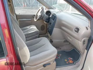 2001 Dodge Caravan SE with VIN 1B4GP25BX1B239669, listed as a IAAI auction lot 41636085 with 205,354 mi miles and . Bid and sale history available at DreamBid. Image 5.