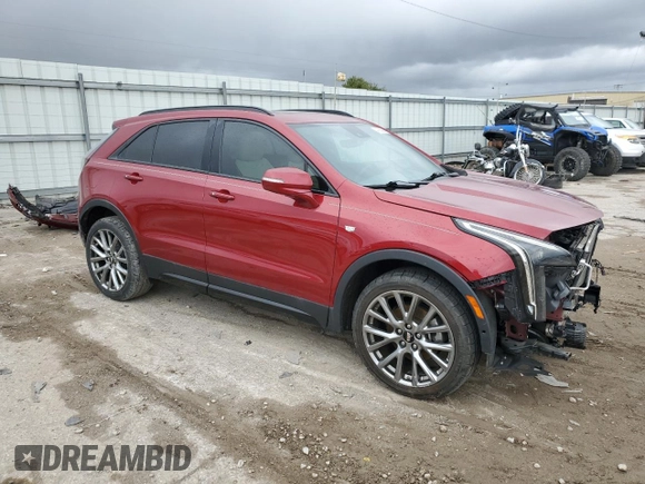 2019 Cadillac XT4 FWD Sport with VIN 1GYFZER46KF154063, listed as a Copart auction lot 49895895 with 51,725 mi miles and Salvage Title. Bid and sale history available at DreamBid. Image 4.