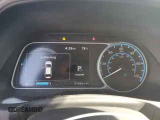 2021 Nissan LEAF SV z VIN 1N4AZ1CV3MC551637, wystawiony jako Copart lot #57606305 z przebiegiem 51 944 mil mil oraz Szkoda całkowita • Salvage title. Historia ofert i sprzedaży dostępna na DreamBid. Obrazek 9.