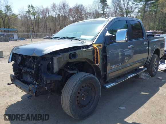 2015 Nissan Titan SV z VIN 1N6AA0EC4FN500837, wystawiony jako IAAI lot #42004647 z przebiegiem 140 603 mil mil oraz . Historia ofert i sprzedaży dostępna na DreamBid. Obrazek 18.