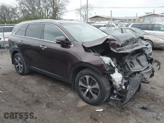 2016 Kia Sorento EX with VIN 5XYPH4A1XGG011498, listed as a IAAI auction lot 41836212 with 170,560 mi miles. Bid and sale history available at carsss.com. Image 1.