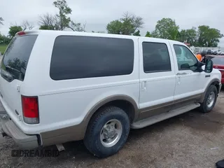 2000 Ford Excursion Limited z VIN 1FMNU42S6YEC01279, wystawiony jako IAAI lot #42320864 z przebiegiem 118 764 mil mil oraz . Historia ofert i sprzedaży dostępna na DreamBid. Obrazek 6.