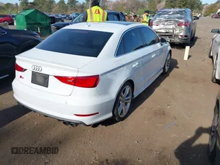 2015 Audi A3 Premium z VIN WAUBFGFF8F1085777, wystawiony jako IAAI lot #42123105 z przebiegiem 102 794 mil mil oraz . Historia ofert i sprzedaży dostępna na DreamBid. Obrazek 4.