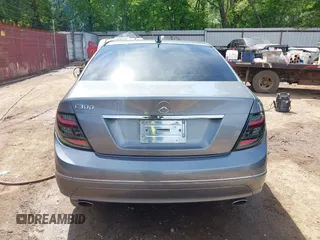 2008 Mercedes-Benz C 300 Sport with VIN WDDGF54X28F058210, listed as a IAAI auction lot 42040103 with 172,433 mi miles and . Bid and sale history available at DreamBid. Image 16.