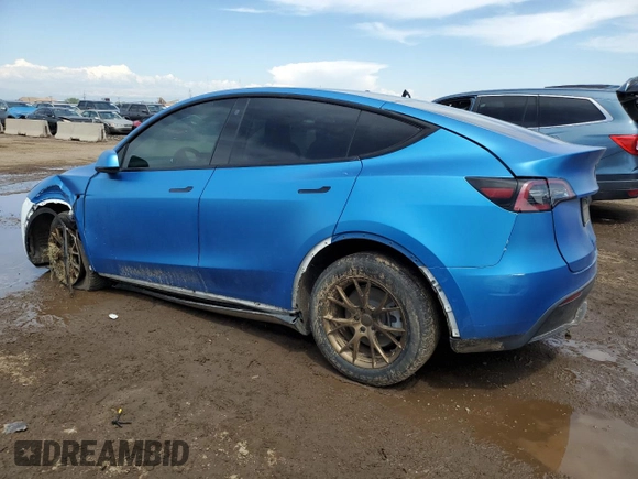2021 Tesla Model Y Long Range z VIN 5YJYGDEE6MF239571, wystawiony jako Copart lot #56433595 z przebiegiem 58 471 mil mil oraz Szkoda całkowita • Salvage title. Historia ofert i sprzedaży dostępna na DreamBid. Obrazek 2.