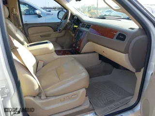 2011 Chevrolet Suburban LTZ with VIN 1GNSCKE02BR317269, listed as a IAAI auction lot 41446893 with 304,318 mi miles. Bid and sale history available at carsss.com. Image 5.