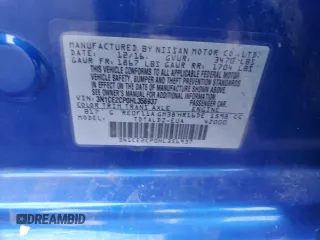 2017 Nissan Note SV z VIN 3N1CE2CP0HL356937, wystawiony jako Copart lot #81887924 z przebiegiem 102 777 mil mil oraz Szkoda całkowita • Salvage title. Historia ofert i sprzedaży dostępna na DreamBid. Obrazek 12.