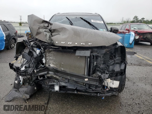 2020 Kia Telluride S with VIN 5XYP64HC4LG094983, listed as a Copart auction lot 59867725 with 15,190 mi miles and Salvage title. Bid and sale history available at DreamBid. Image 5.
