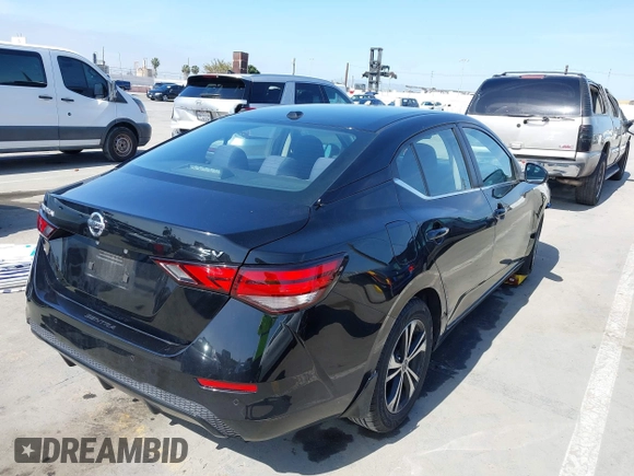 2020 Nissan Sentra SV z VIN 3N1AB8CV7LY270036, wystawiony jako IAAI lot #42323645 z przebiegiem 68 099 mil mil oraz . Historia ofert i sprzedaży dostępna na DreamBid. Obrazek 4.