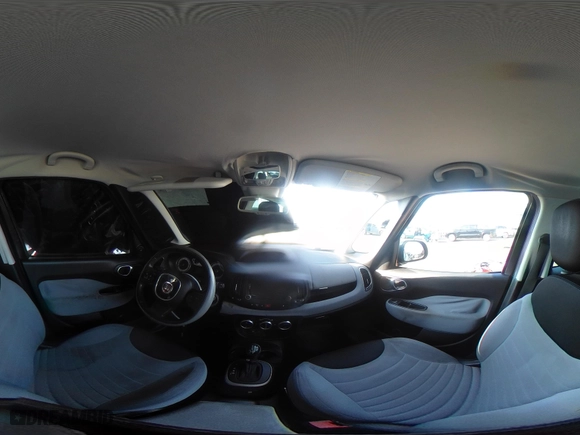 2014 FIAT 500L Easy with VIN ZFBCFABH9EZ000802, listed as a IAAI auction lot 41460448 with 70,437 mi miles. Bid and sale history available at carsss.com. Image 18.